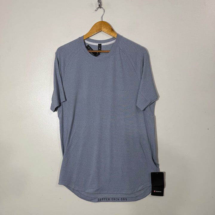 LULULEMON SPORT TSHIRT BRAND NEW