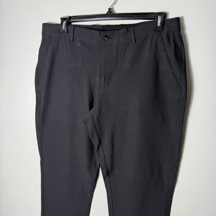 GREG NORMAN SLIM FIT PERFORMANCE PANT WITH STRETCH BLACK COLOUR