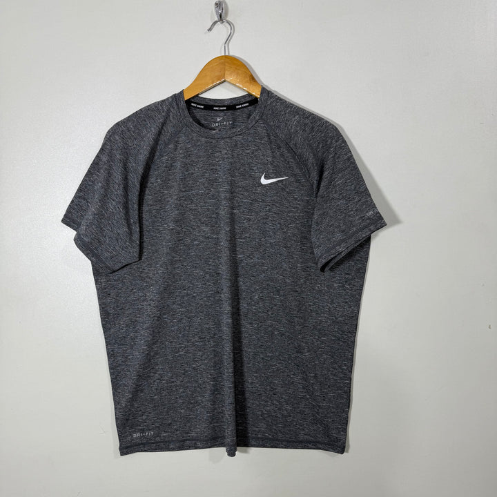 NIKE DRI FIT SPORT TSHIRT