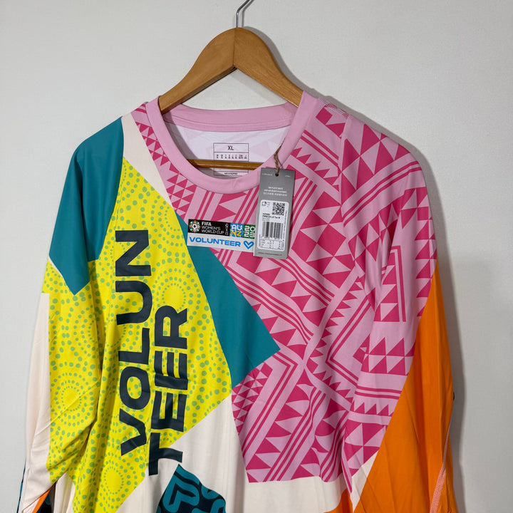 ADIDAS LONG SLEEVES SPORT TSHIRT BRAND NEW