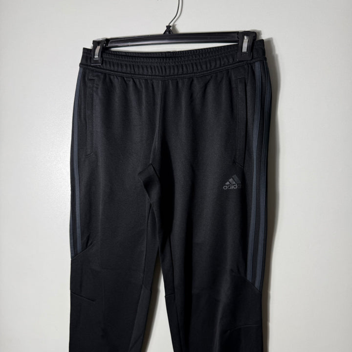 ADIDAS AEROREADY SPORT TROUSER WITH SIDE ZIP POCKETS BLACK COLOUR