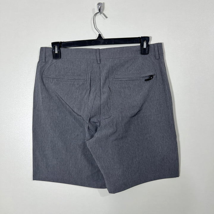 OLD NAVY ACTIVE HYBRID SHORT