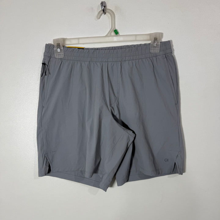 GAP HYBRID PARACHUTE TRAINING SHORT BRAND NEW WITH STRETCH