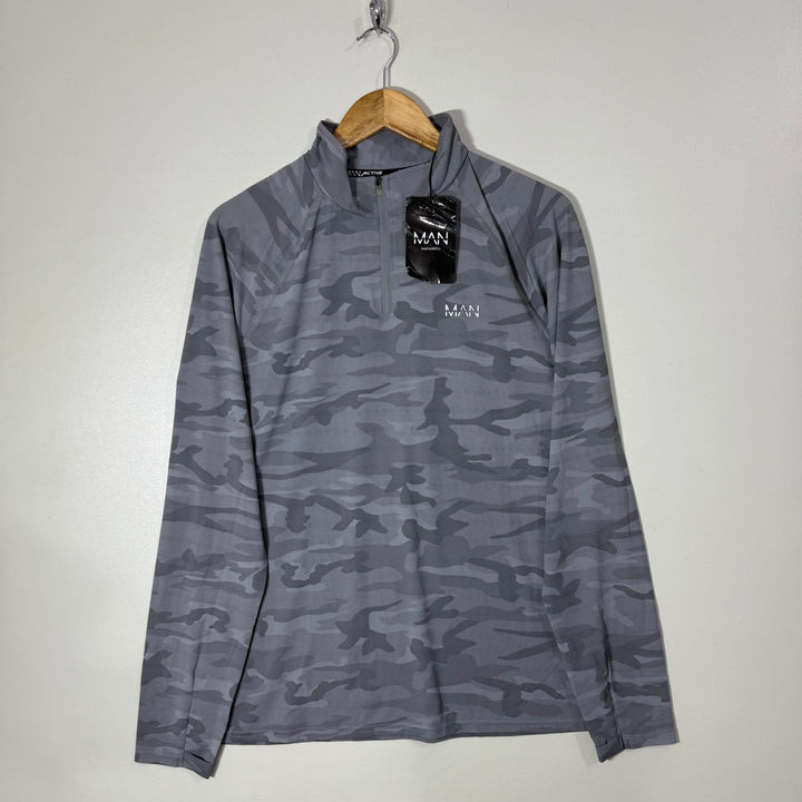BOOHOOMAN ACTIVE CAMOUFLAGE SPORT PULLOVER BRAND NEW
