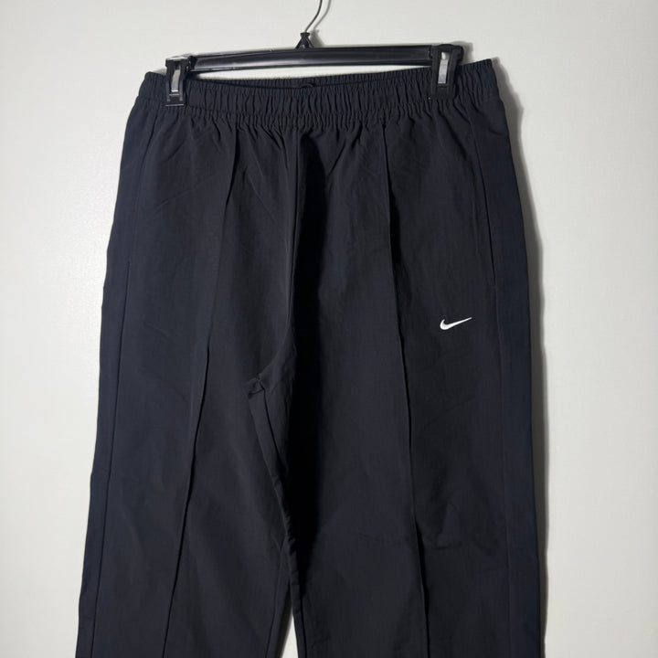 NIKE BAGGY FIT PARACHUTE TROUSER BLACK COLOUR