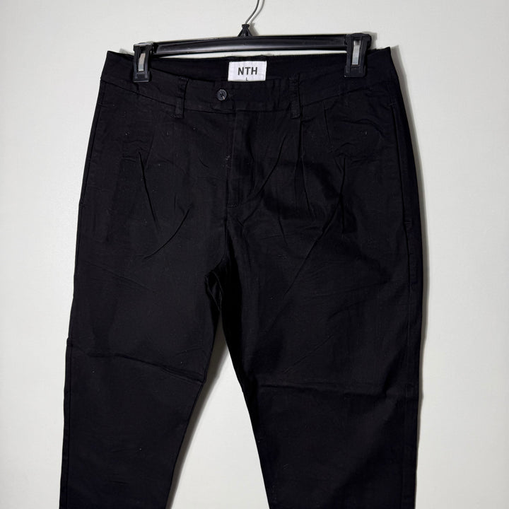 NTH CROPPED PLEAT PANT BRAND NEW WITH STRETCH BLACK COLOUR