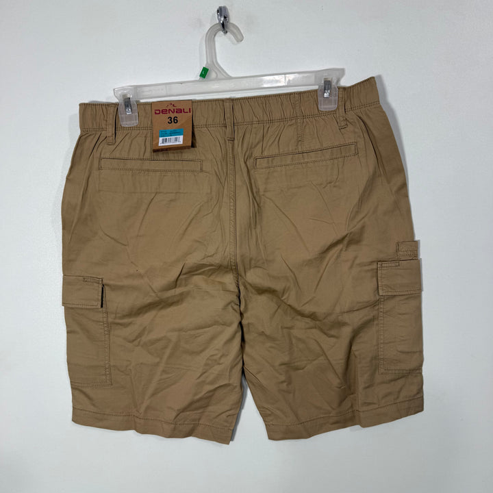 DENALI CARGO COTTON SHORT BRAND NEW