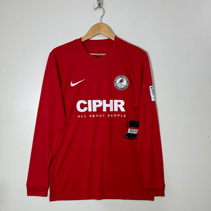 NIKE DRI FIT LONG SLEEVES SPORT TSHIRT BRAND NEW