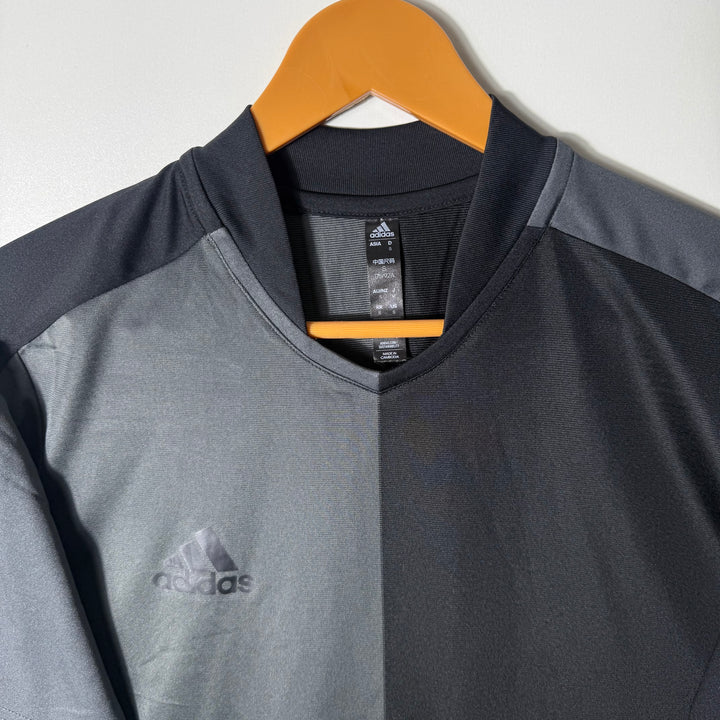 ADIDAS V NECK  SPORT TSHIRT