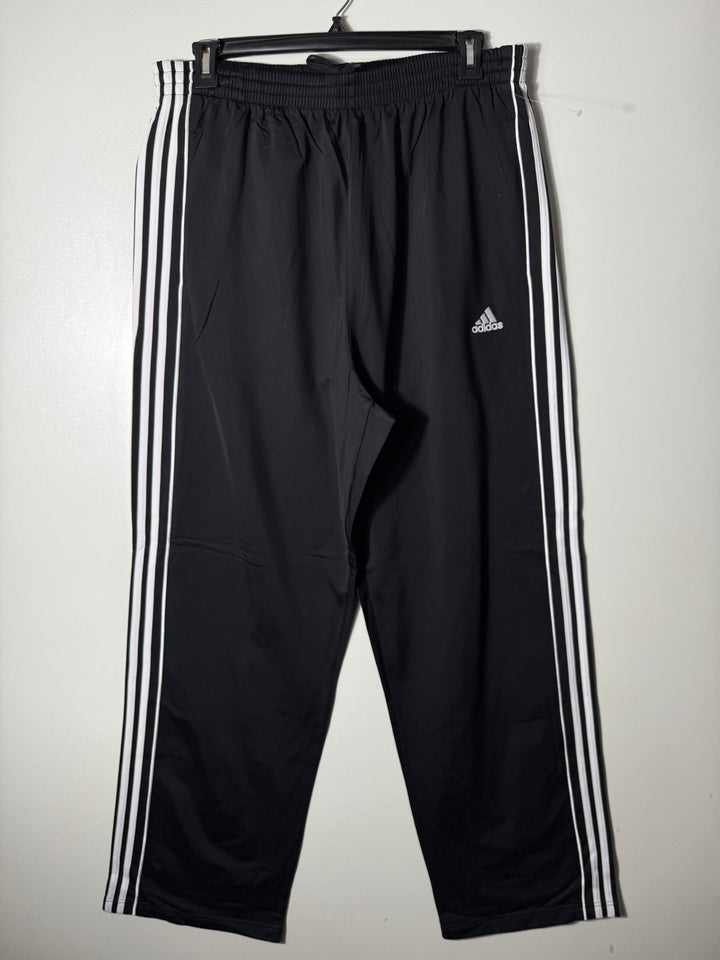 ADIDAS VINTAGE  BAGGY FIT TROUSER BRAND NEW INNER FLEECE BLACK COLOUR