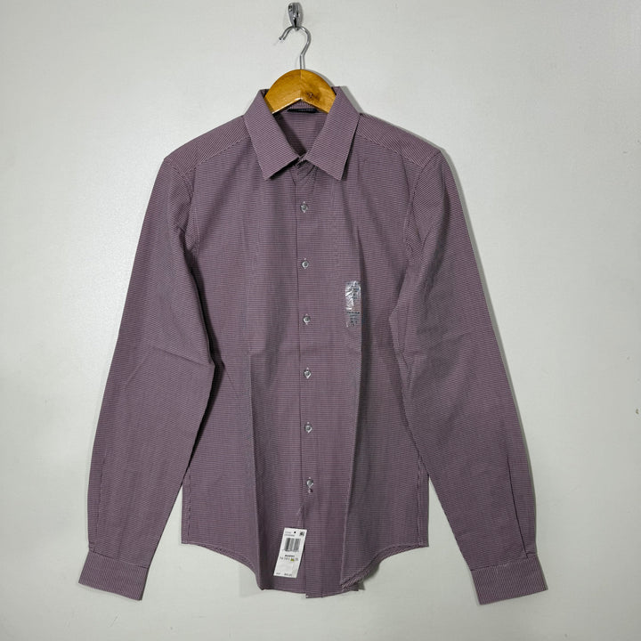 VAN HEUSEN CHECKERED FORMAL SHIRT BRAND NEW