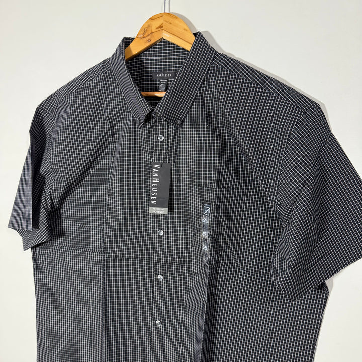 VAN HEUSEN BUTTON DOWN HALF SLEEVES COTTON SHIRT BRAND NEW