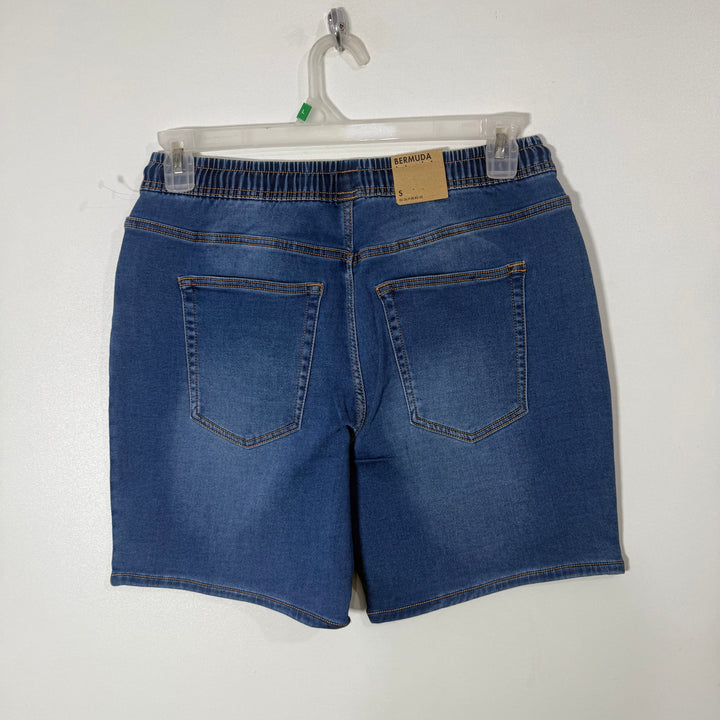 KIABI DENIM SHORT BRAND NEW WITH STRETCH