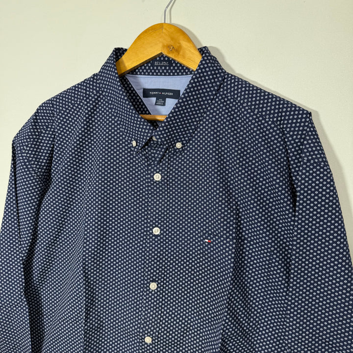 TOMMY HILFIGER BUTTON DOWN CASUAL COTTON SHIRT