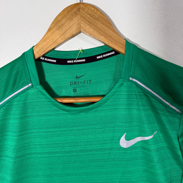 NIKE RUNNING SPORT TSHIRT