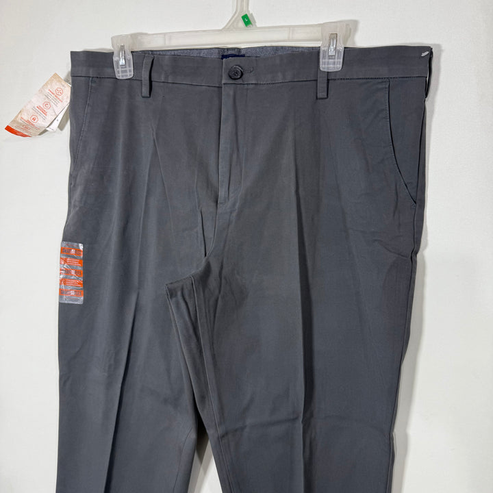 DOCKERS WORKDAY KHAKI CLASSIC FIT COTTON CHINO PANT BRAND NEW WITH STRETCH GREY COLOUR