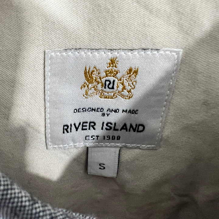 RIVER ISLAND BUTTON DOWN HALF SLEEVES SHIRT