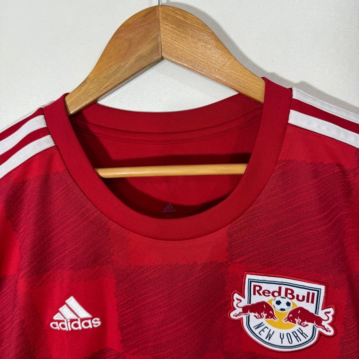 ADIDAS SPORT TSHIRT