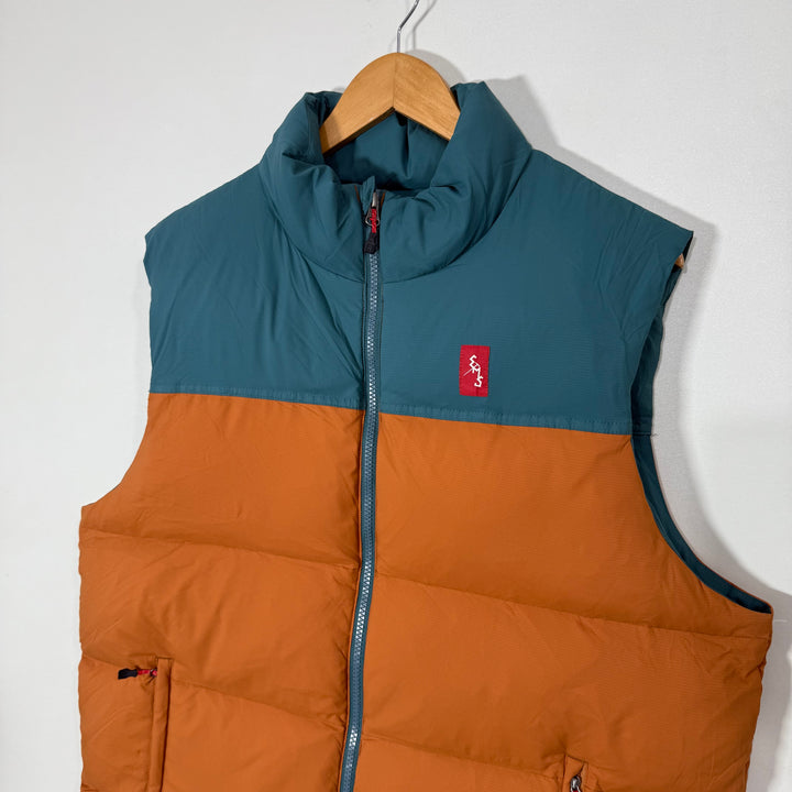 EASTERN MOUNTAIN SPORT SLEEVES LESS PUFFER JACKET