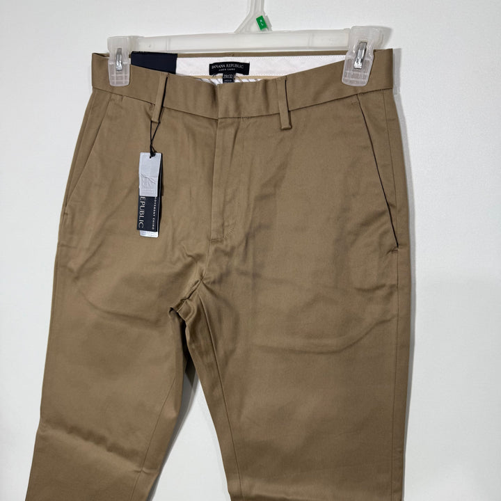 BANANA REPUBLIC SLIM FIT AIDEN COTTON CHINO PANT BRAND NEW WITH STRETCH