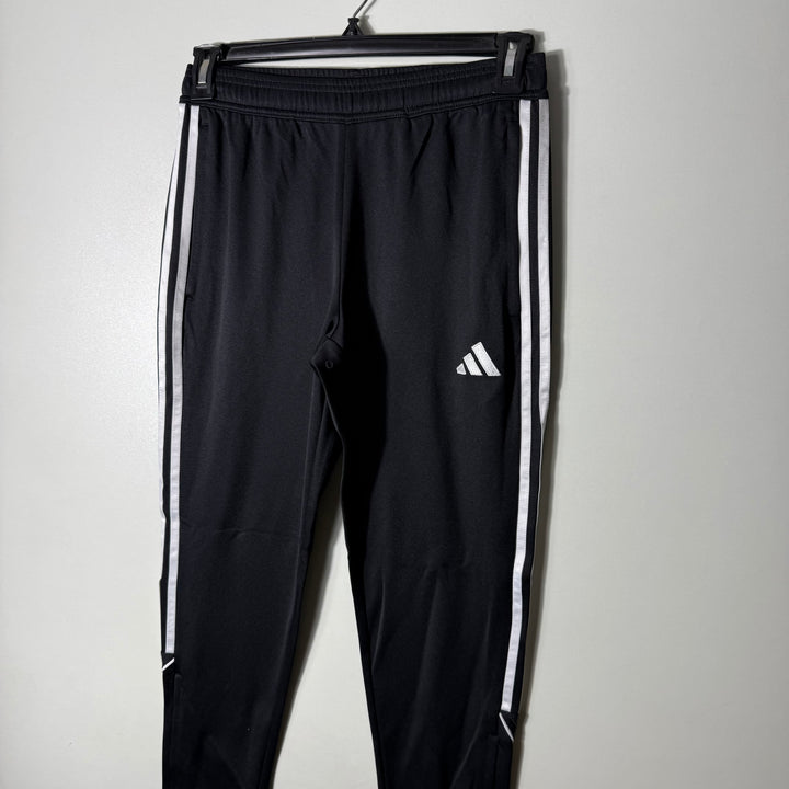 ADIDAS AEROREADY SPORT TROUSER WITH SIDE ZIP POCKETS BLACK COLOUR
