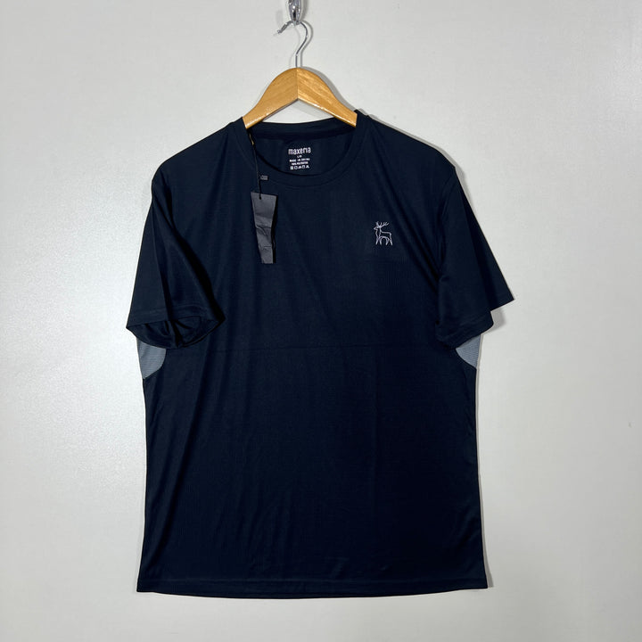 MAXERIA SPORT TSHIRT BRAND NEW