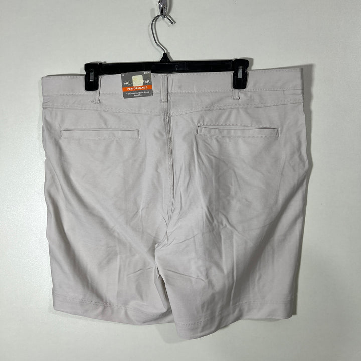 FALLS CREEK PERFORMANCE SHORT BRAND NEW