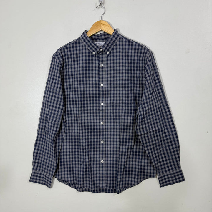 OLD NAVY BUTTON DOWN CHECKERED CASUAL COTTON SHIRT