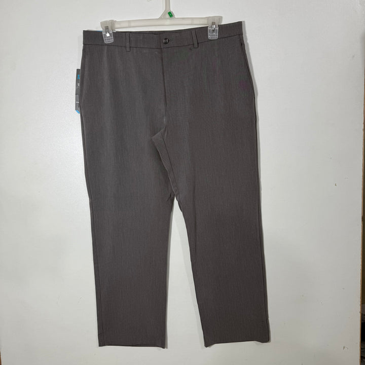 SAVANE STRAIGHT FIT PERFORMANCE PANT BRAND NEW WITH STRETCH