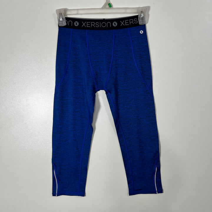 XERSION THREE QUARTER SPORT COMPRESSION TIGHTS