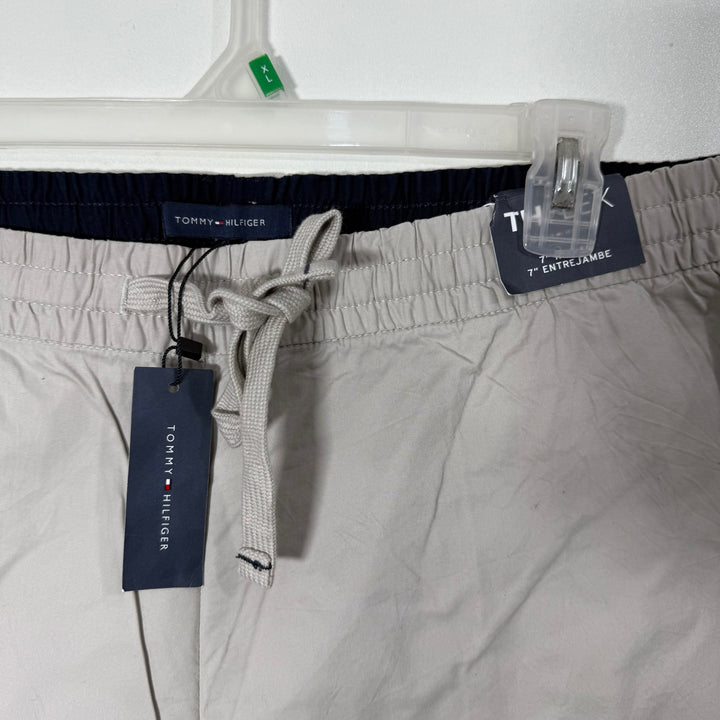 TOMMY HILFIGER COTTON CHINO SHORT BRAND NEW WITH STRETCH