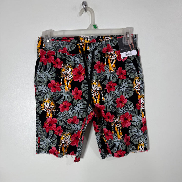 NO BOUNDARIES PRINTED COTTON SHORT BRAND NEW