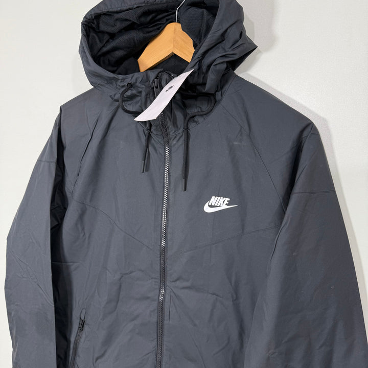 NIKE PARACHUTE JACKET BRAND NEW WITH HOOD