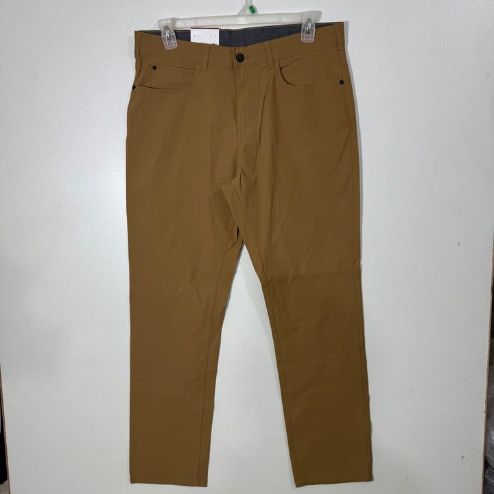 MEMBERS MARK STRAIGHT FIT PERFORMANCE PANT BRAND NEW WITH STRETCH