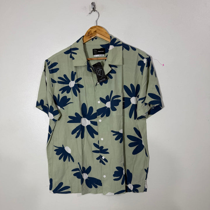 ORIGINAL USE SAFARI COLLAR PRINTED HALF SLEEVES HAWAI SHIRT BRAND NEW