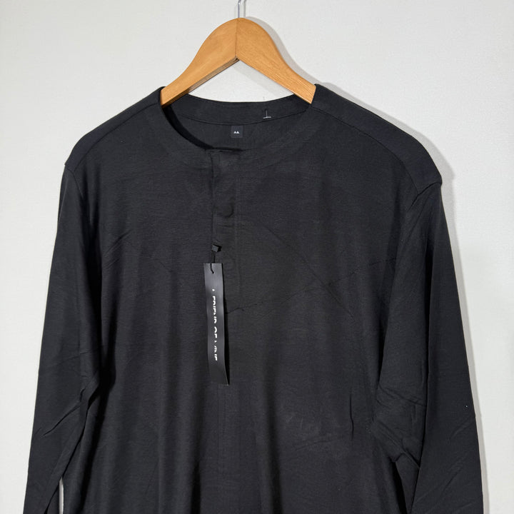 A FRIEND OF MINE LONG SLEEVES LOUNGE WEAR TSHIRT BRAND NEW