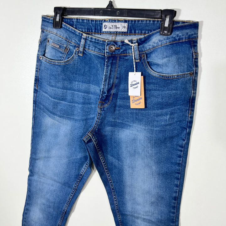 DENIM COMPANY SKINNY FIT DENIM PANT BRAND NEW WITH STRETCH