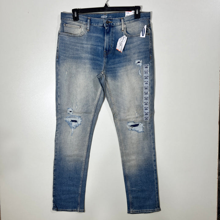 OLD NAVY SLIM STRAIGHT RIPPED JEANS BRAND NEW