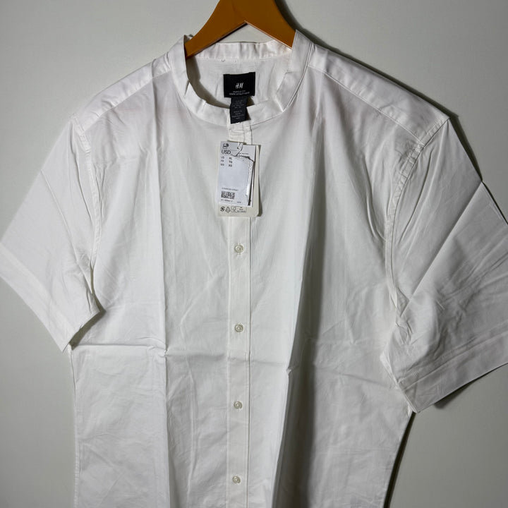 H&M MUSCLE FIT BEN COLLAR HALF SLEEVES SHIRT BRAND NEW WITH STRETCH
