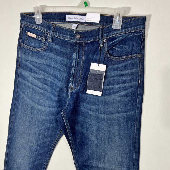 CALVIN KLEIN SLIM STRAIGHT FIT DENIM PANT BRAND NEW WITH STRETCH