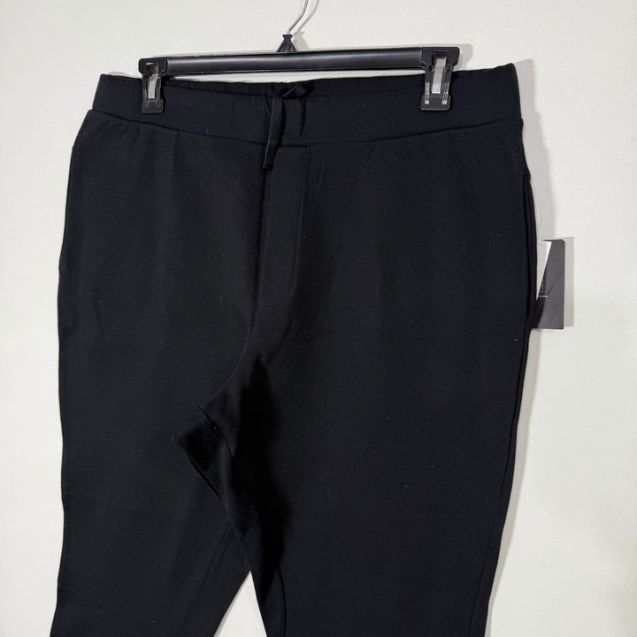 GAP TECH FLEECE JOGGER TROUSER BRAND NEW BLACK COLOUR