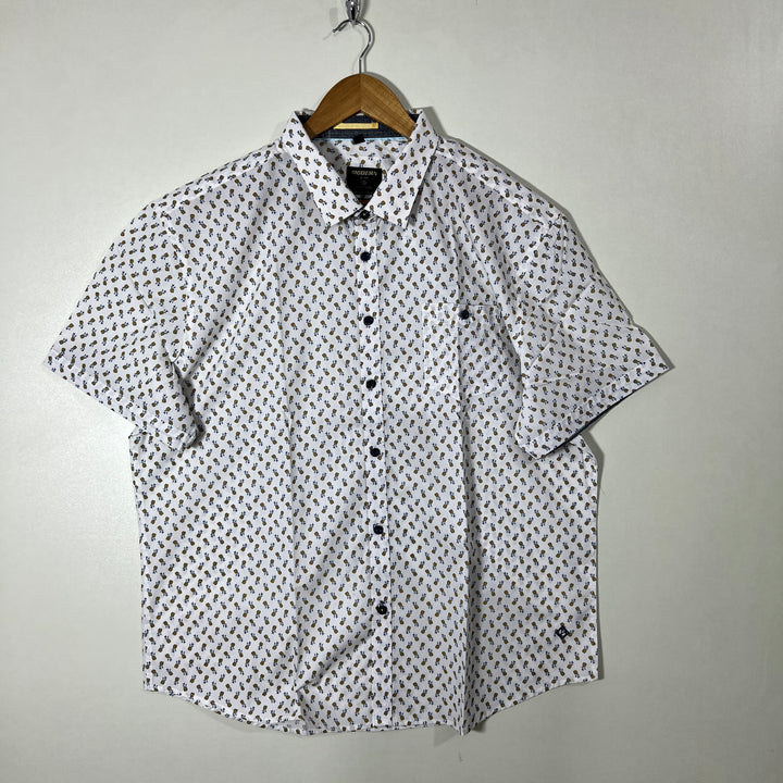 MODERN HALF SLEEVES SHIRT