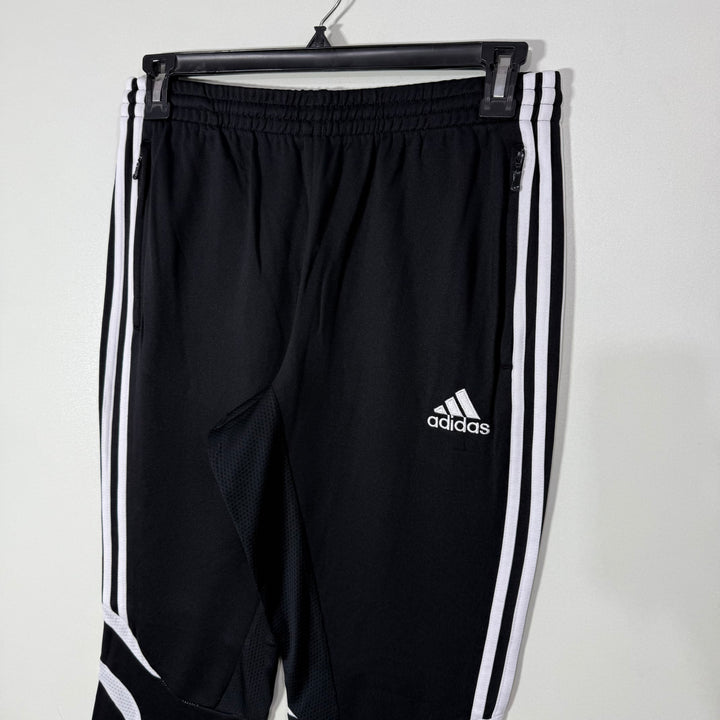 ADIDAS CLIMACOOL SPORT TROUSER  WITH SIDE ZIP POCKETS BLACK COLOUR
