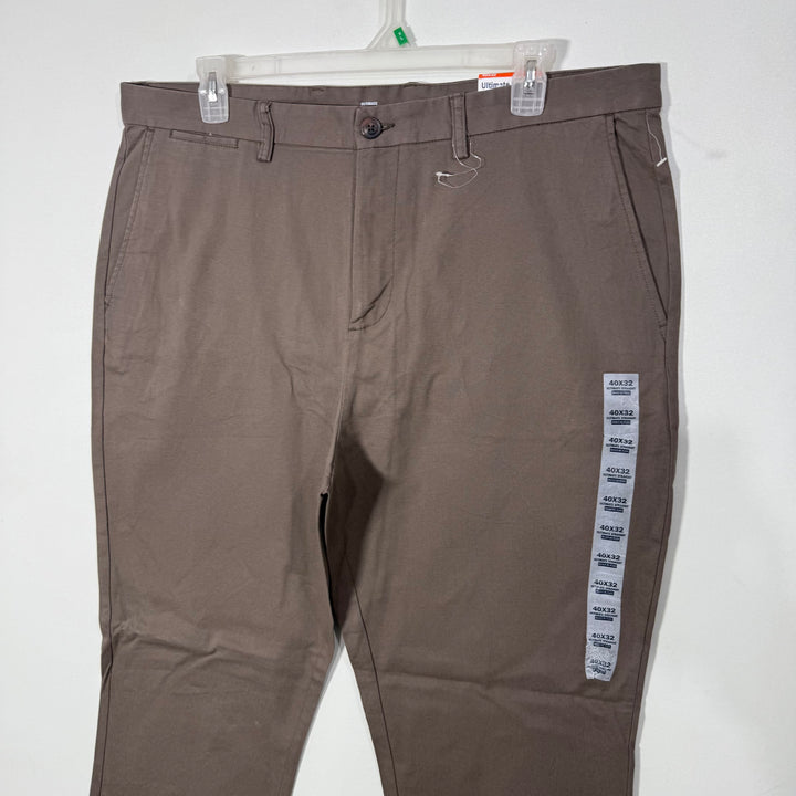 OLD NAVY ULTIMATE COTTON CHINO PANT BRAND NEW WITH STRETCH