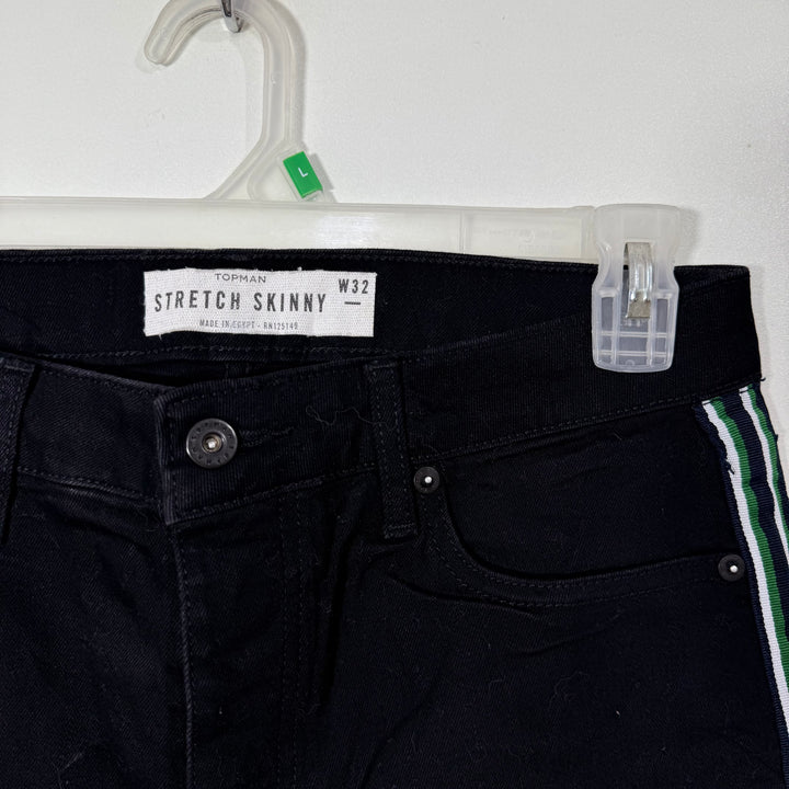 TOPMAN SKINNY FIT DENIM SHORT BLACK COLOUR