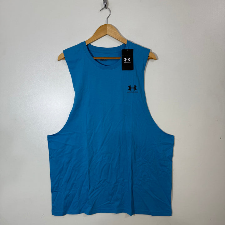 UNDER ARMOUR COTTON SLEEVES LESS BRAND NEW