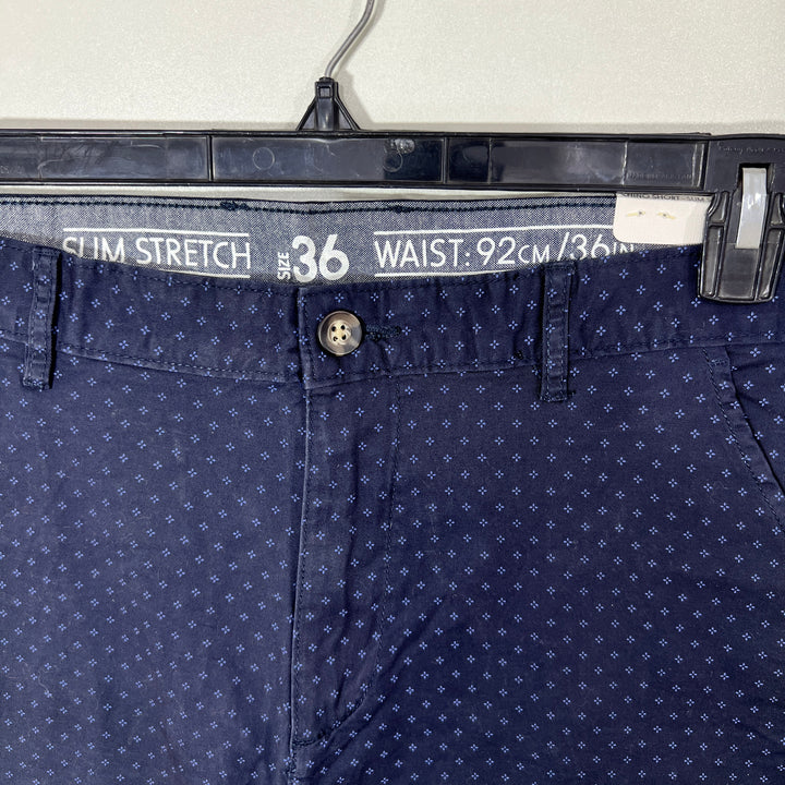 KNOWN BRAND SLIM FIT COTTON SHORT BRAND NEW WITH STRETCH