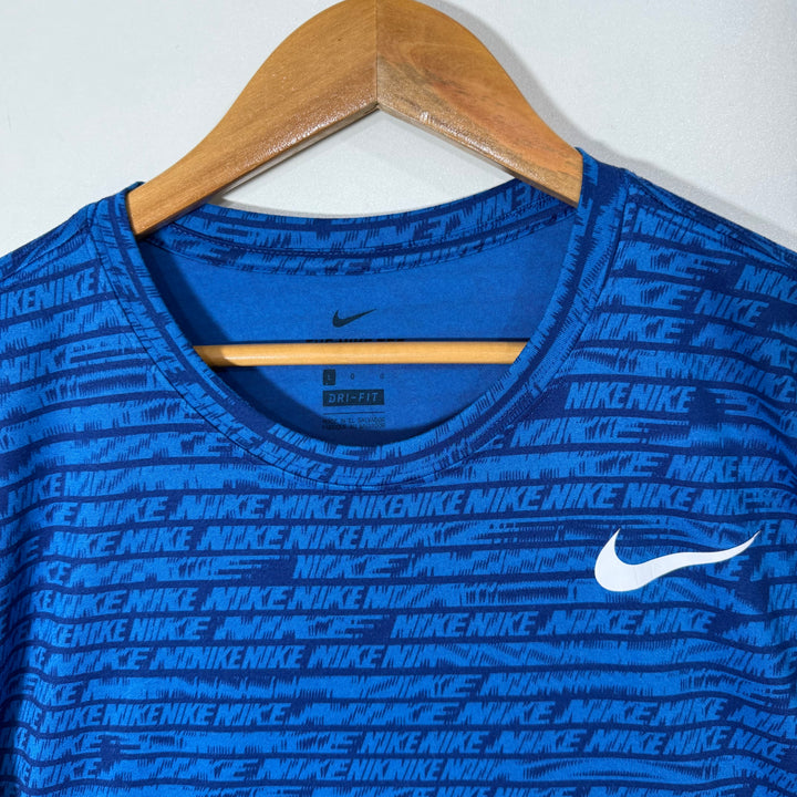 NIKE DRI FIT SPORT TSHIRT