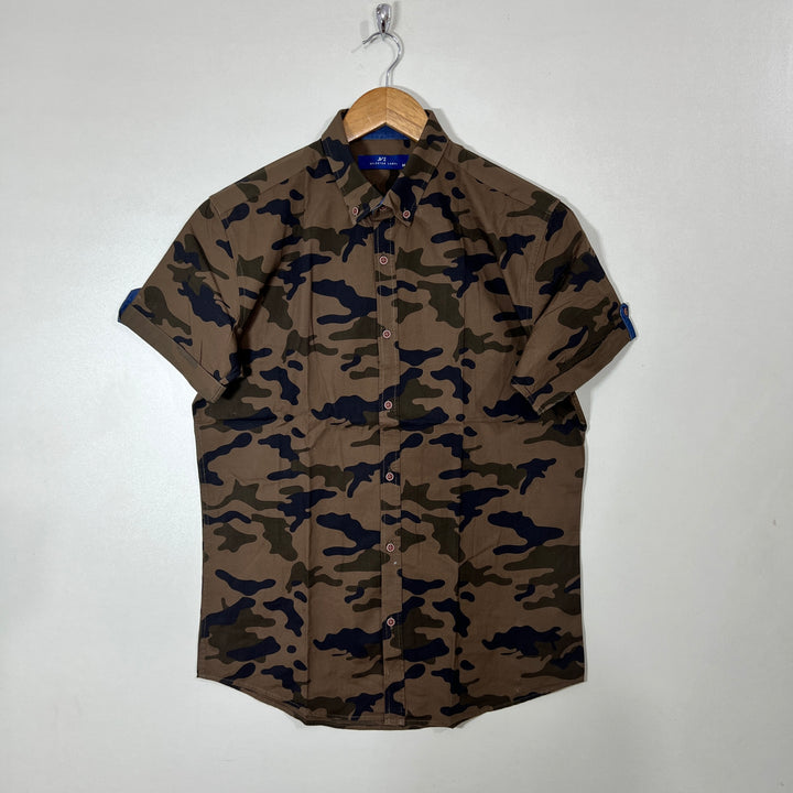 SELECTED LABEL BUTTON DOWN HALF SLEEVES SHIRT
