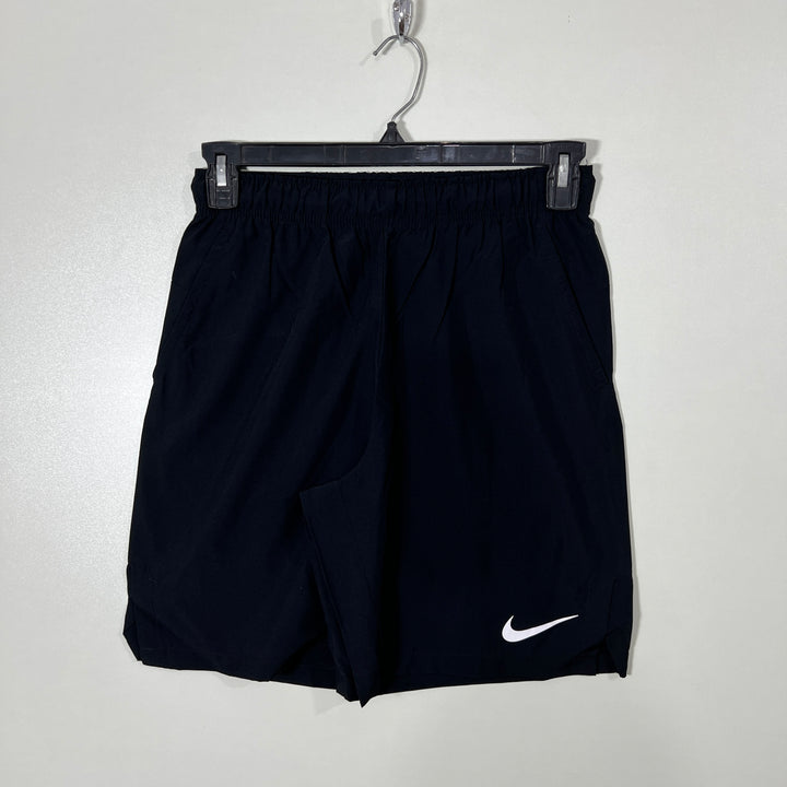 NIKE PARACHUTE TRAINING SHORT